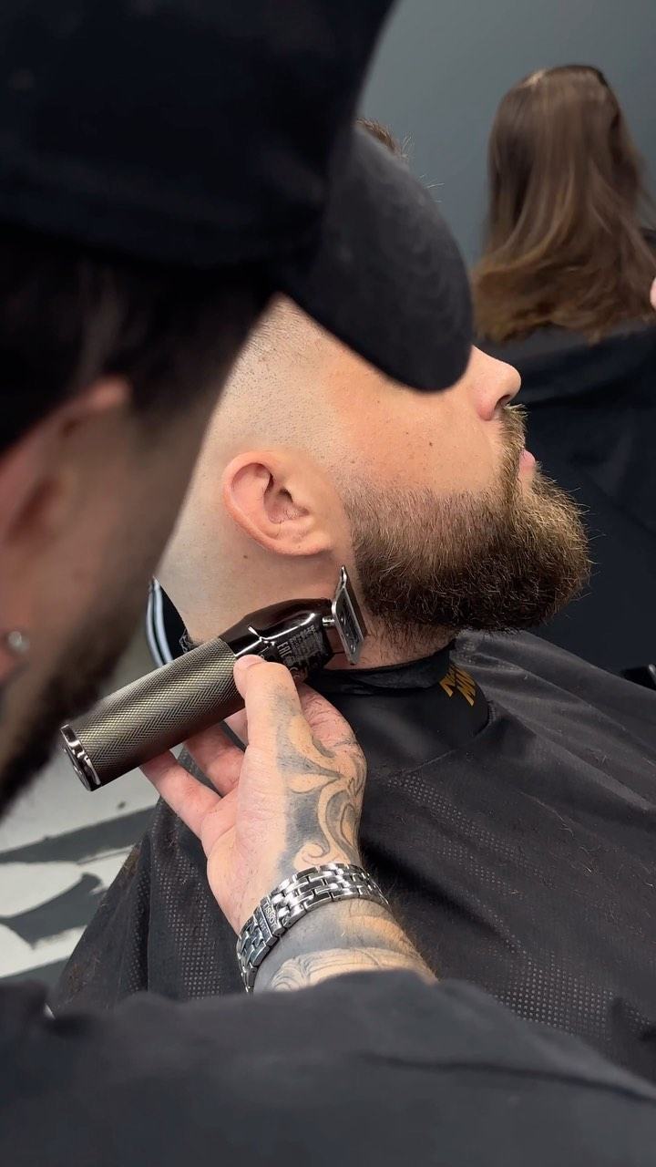 Praca GANS Barbershop — Broda